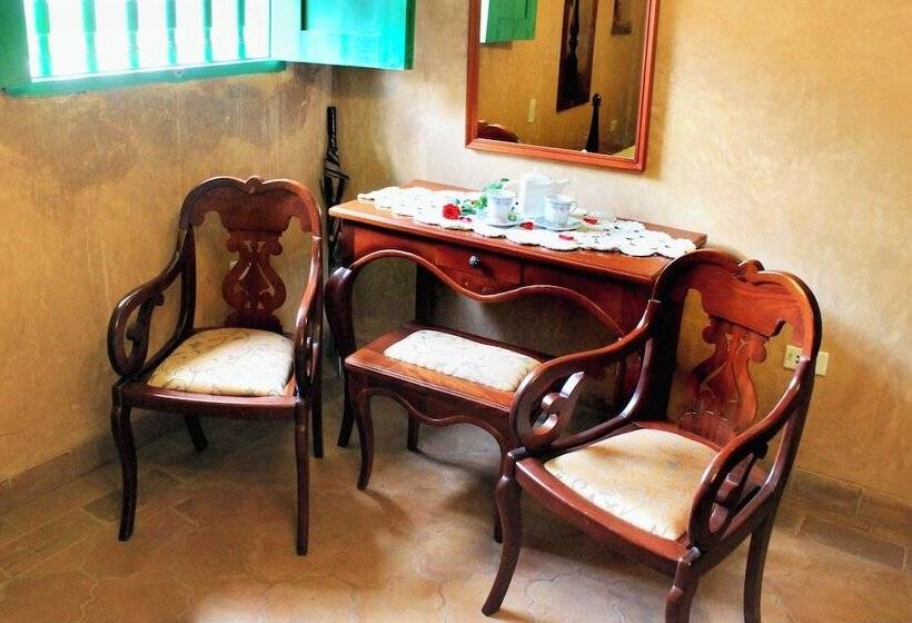 پانسیون Lola Trinidad