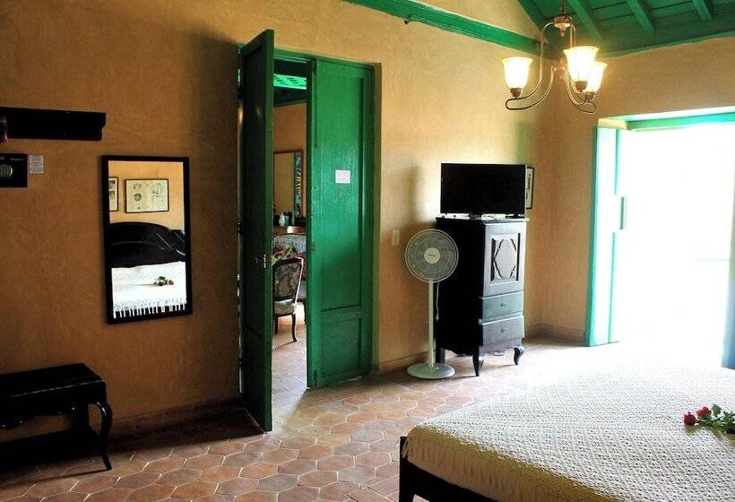 پانسیون Lola Trinidad