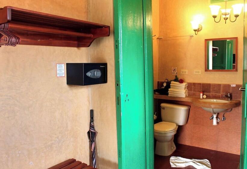 پانسیون Lola Trinidad