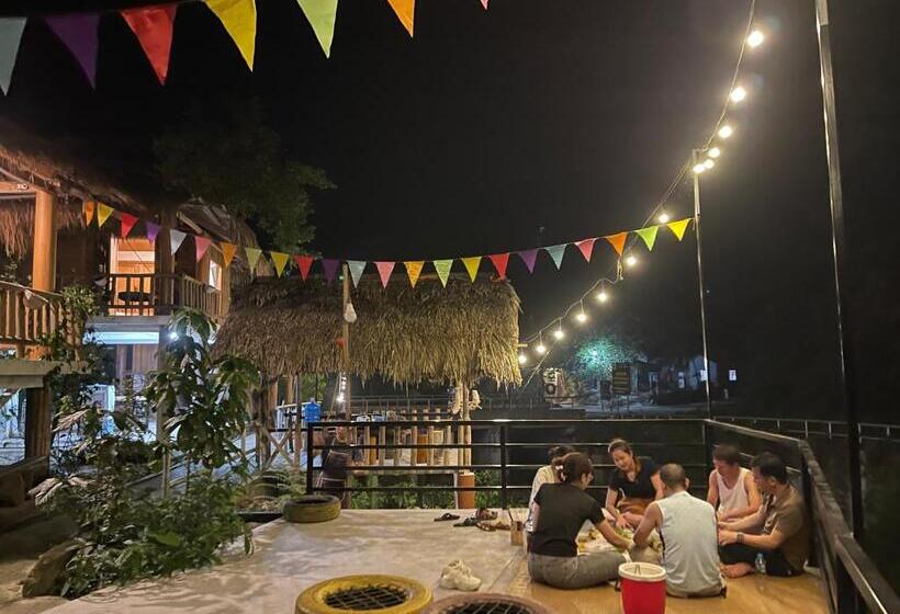 تختخواب و صبحانه Sánh Thuấn Homestay
