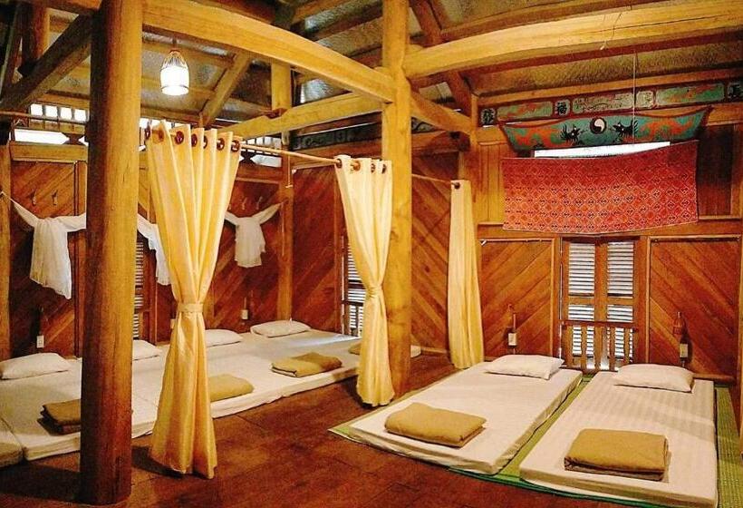 تختخواب و صبحانه Sánh Thuấn Homestay