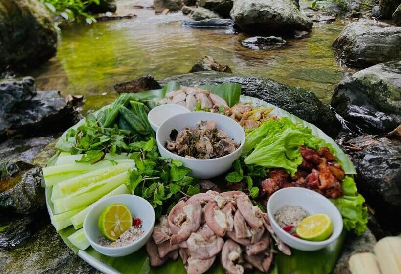 تختخواب و صبحانه Sánh Thuấn Homestay