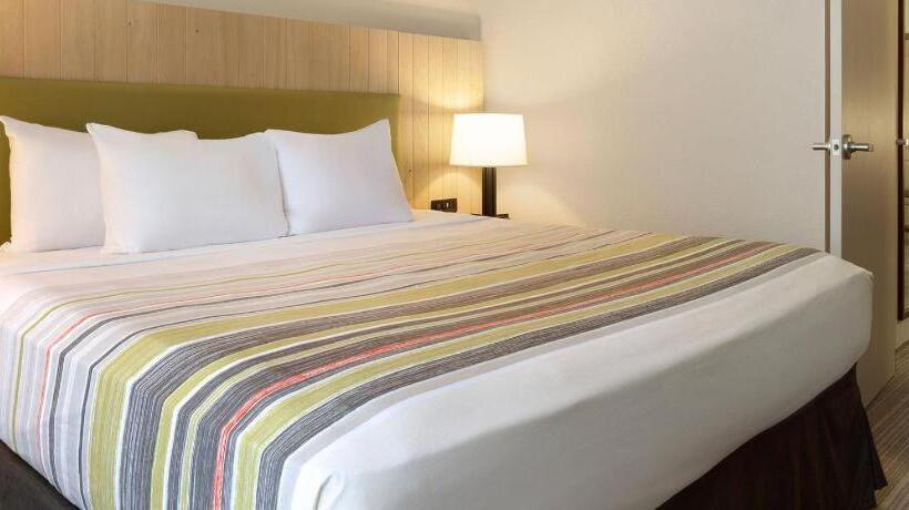 هتل Country Inn & Suites By Radisson, Jackson Airport, Ms