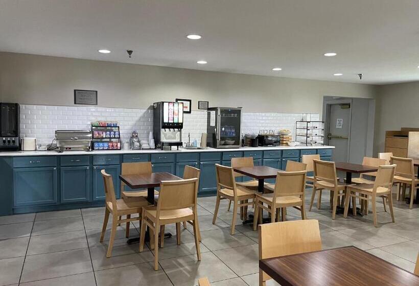 هتل Harmony Inn & Suites