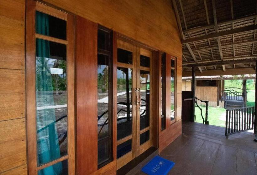 Отель Novali Surf Retreat Mentawai