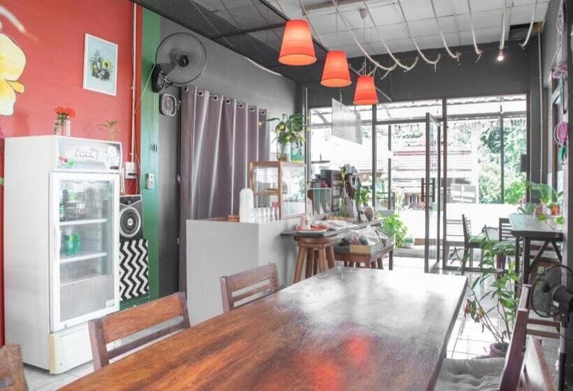 هتل Oyo 567 U Residence