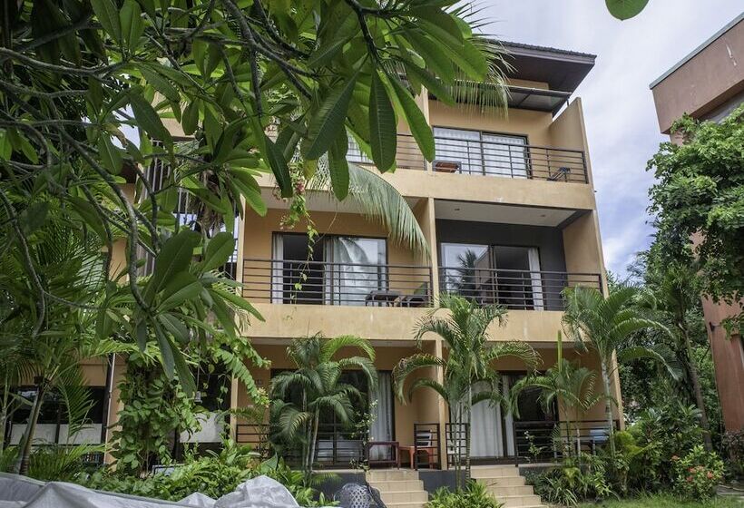 هتل Oyo 567 U Residence