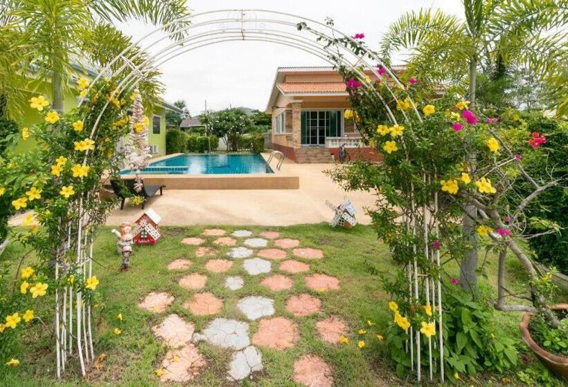 בית מלון כפרי Oyo 949 Sansuk Resort Paknampran