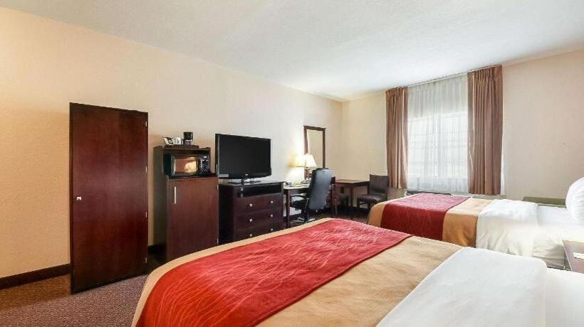 هتل Quality Inn Kingsville Hwy 77