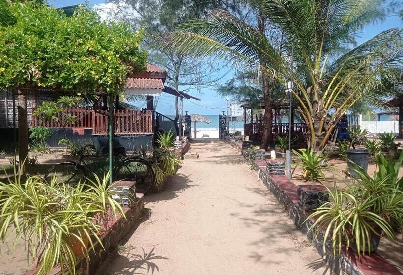 هتل Silver Beach