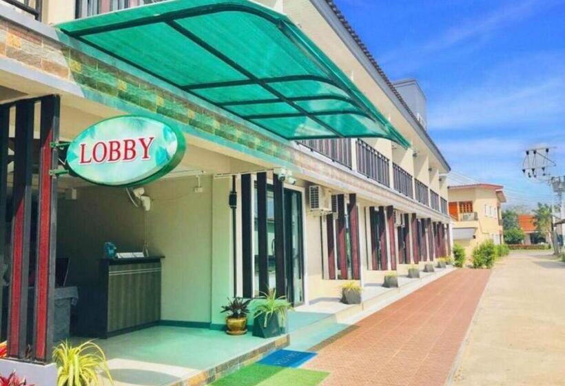 هتل The Coco Grand Chalet Pakbara