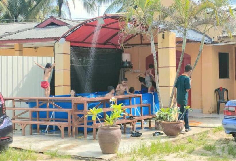 Irama Resort Amir Yjs , Pantai Irama Bachok