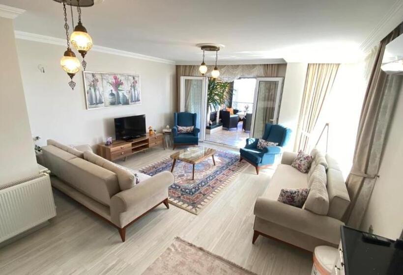 Klass Apartments