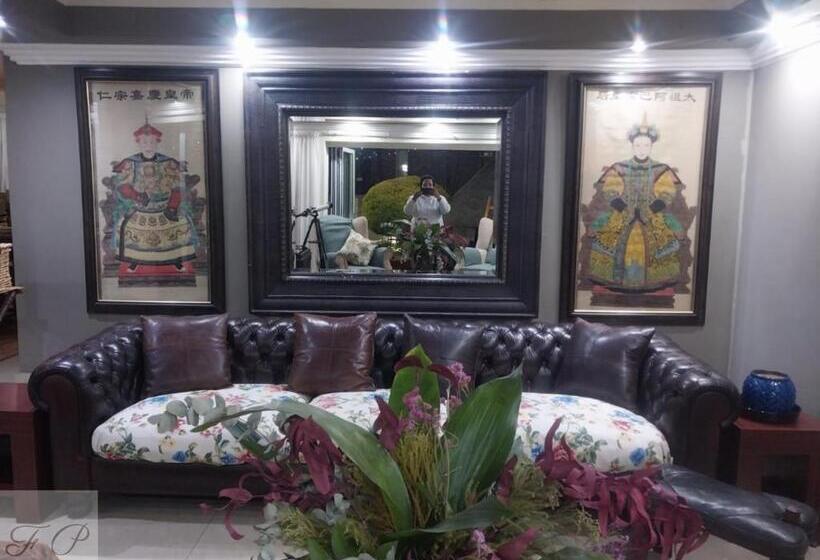 پانسیون The Flamingo Suite At Frederick S Place