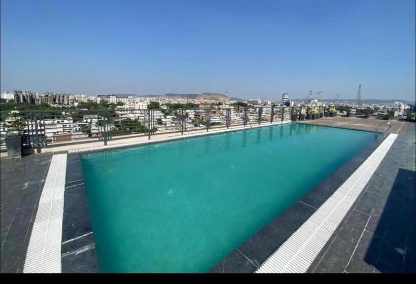 Sheesh Mahal   Family Studio Apt W Pool