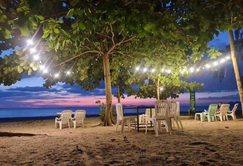 リゾートホテル Hat Yao Seaview Beach Room