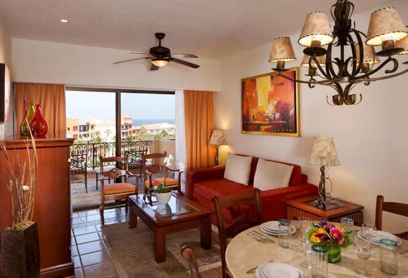 Beach Resort Suite