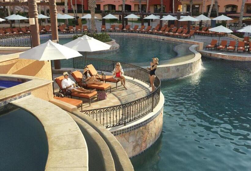 Beach Resort Suite