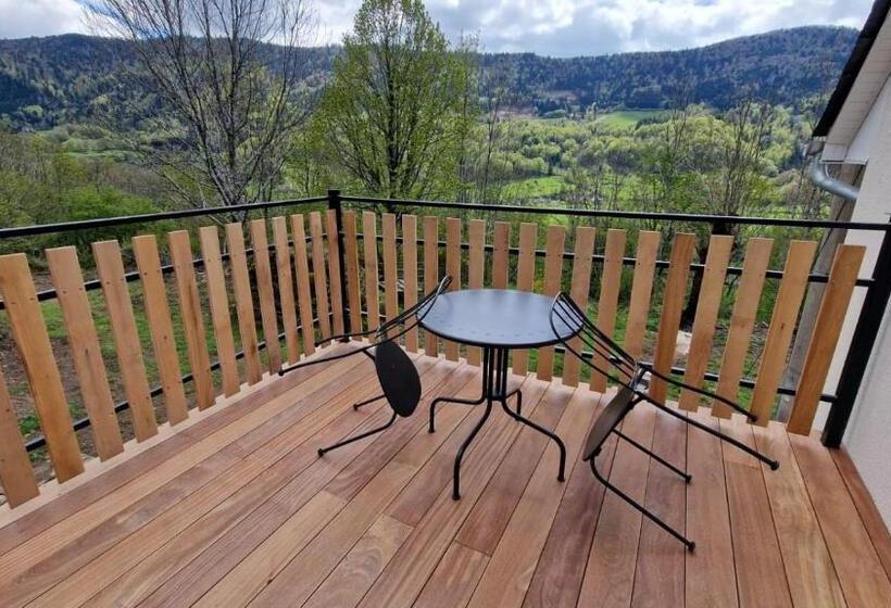 Bed and Breakfast La Puy Mary