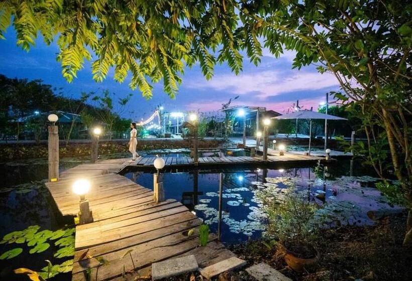 Отель ครัวบัวสวยรีสอร์ท