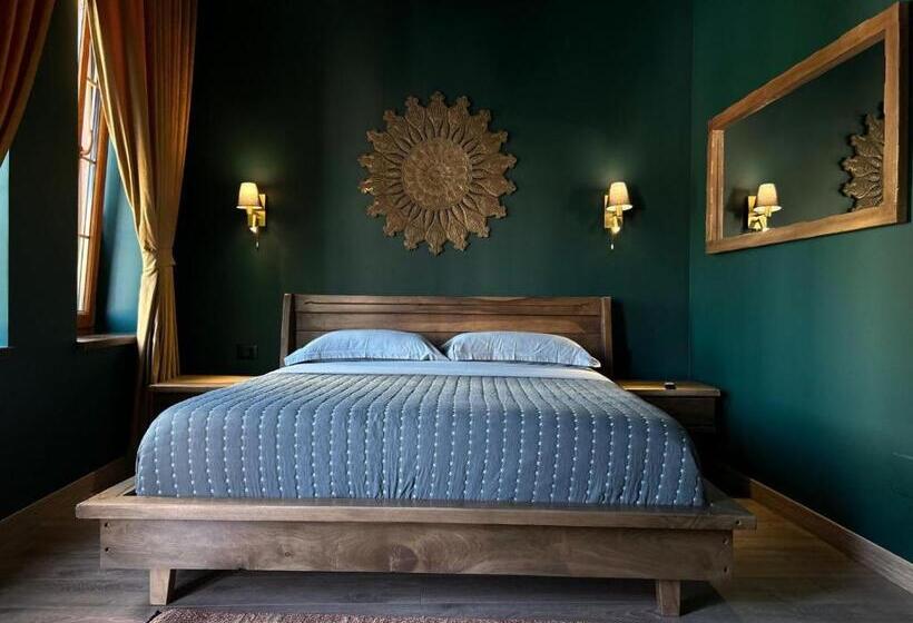 هتل Fole Guest House