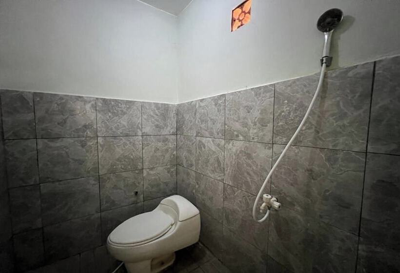 فندق Oyo 94014 The Sanya Homestay
