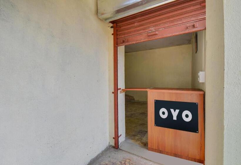 ホテル Oyo Pratik Lodging