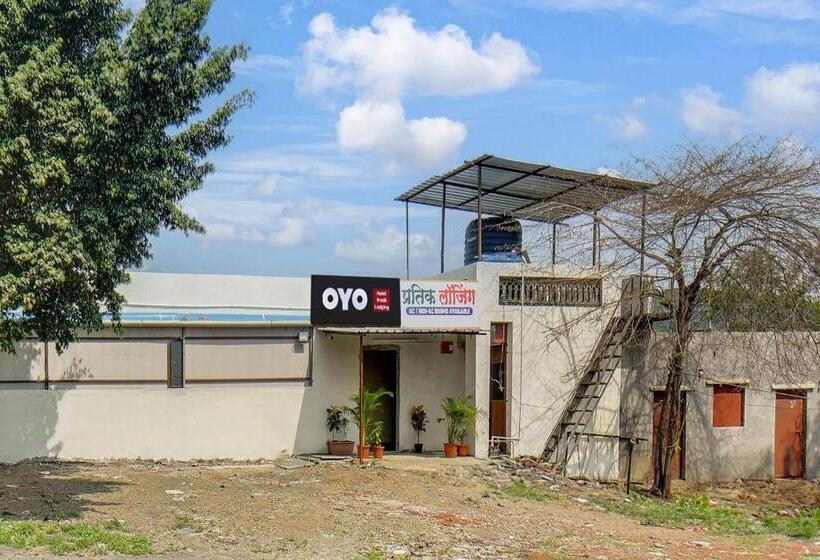 ホテル Oyo Pratik Lodging