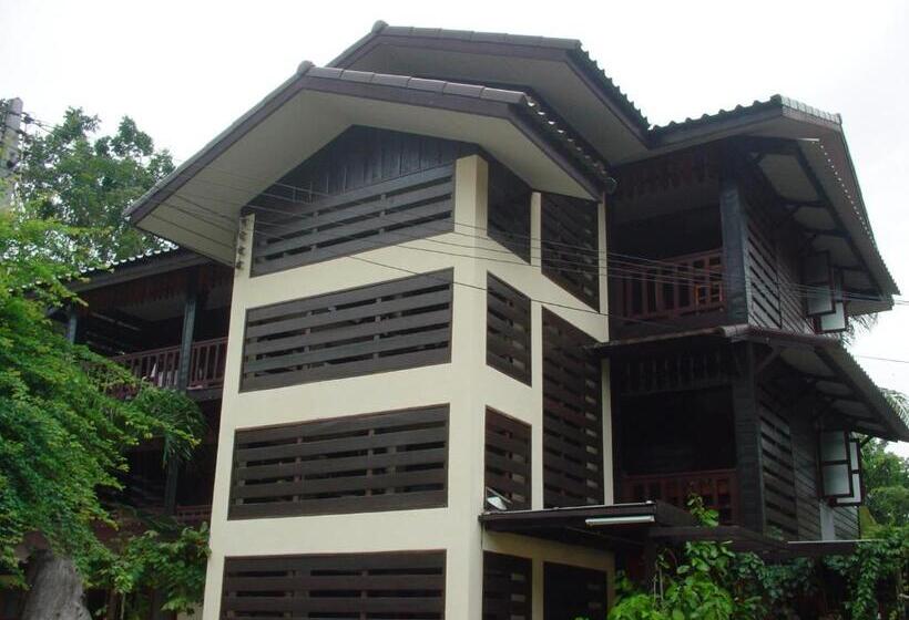پانسیون Baan Lotus Guest House