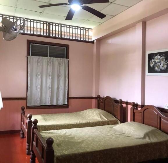 پانسیون Baan Lotus Guest House