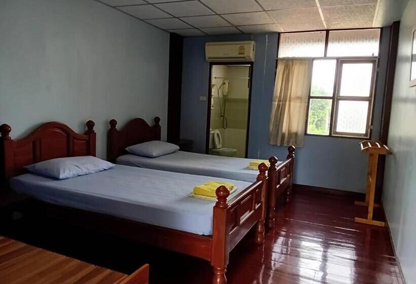 پانسیون Baan Lotus Guest House