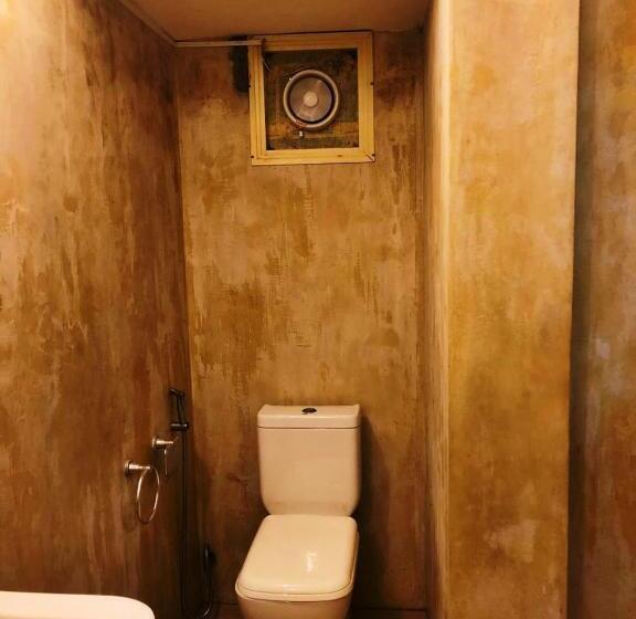 Пансион Luminous Home Stay