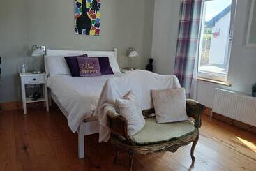 Tinnock B&b