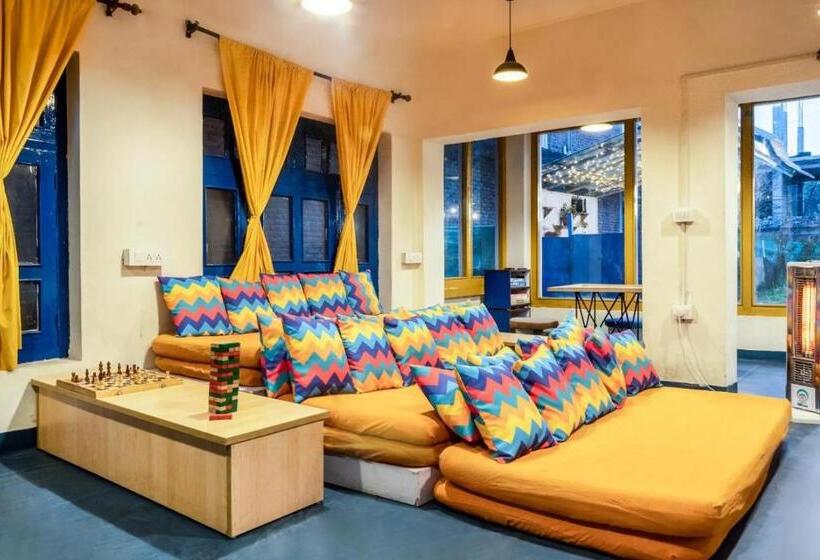 هاستل Oak Land House Manali