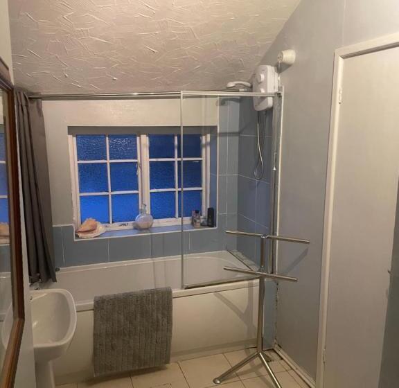 צימר Dolphin Inn