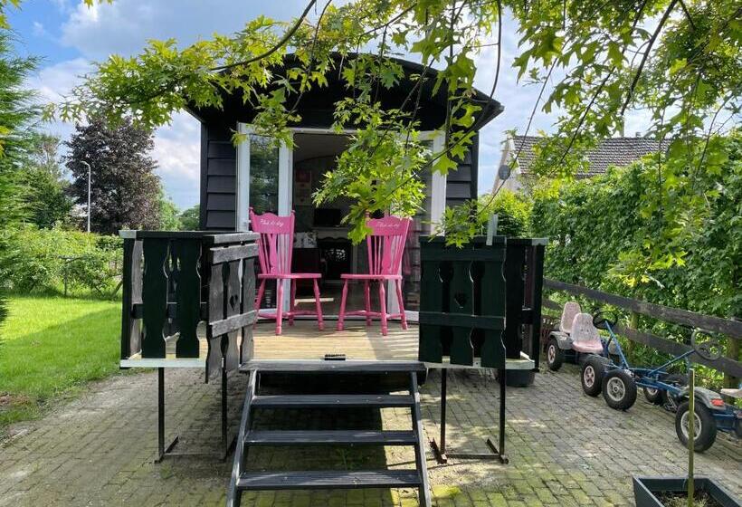 צימר Pipowagen Mamaloe