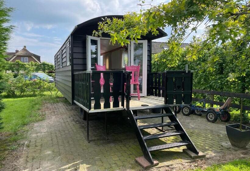 צימר Pipowagen Mamaloe