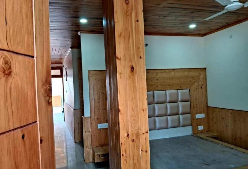 مبيت وإفطار The Seraj Heritage Inn