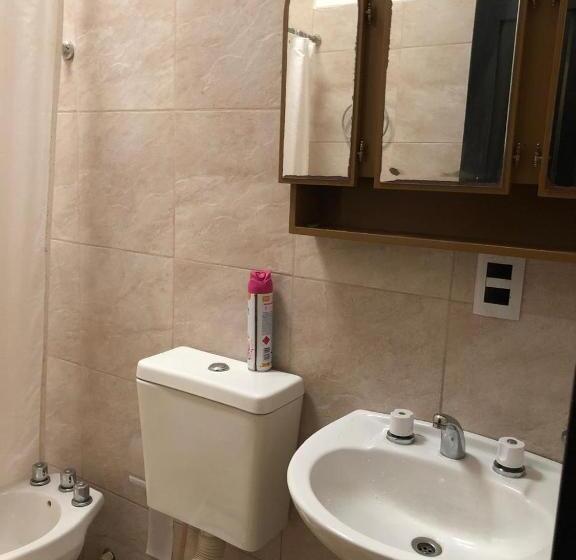 Hostel Custom