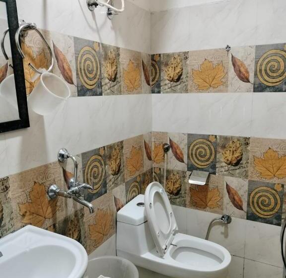 فندق Amron2