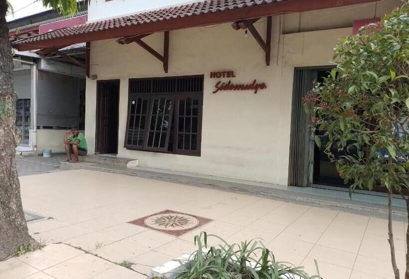 ホテル Syariah Sidomulyo