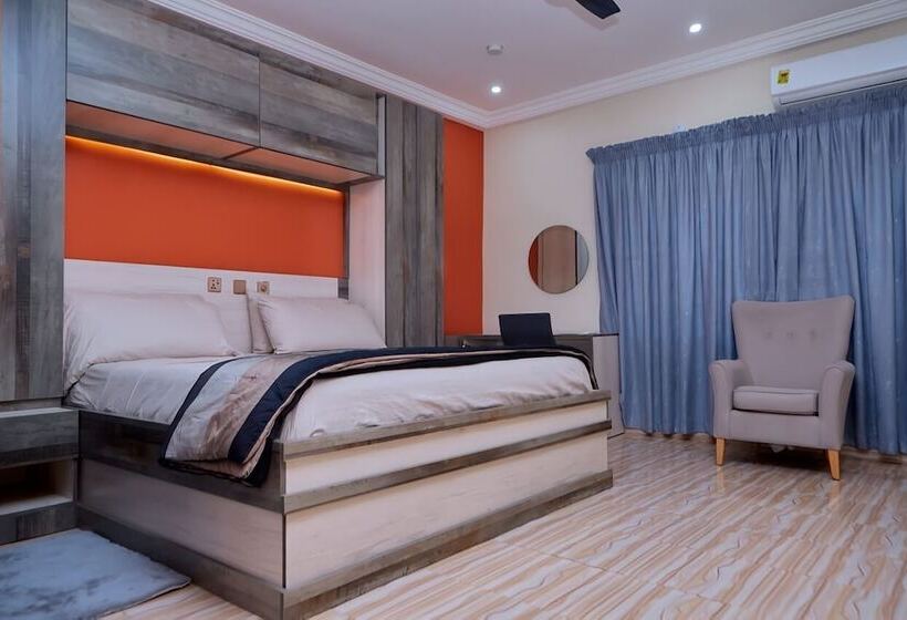 ペンション 247 Executive Lodge