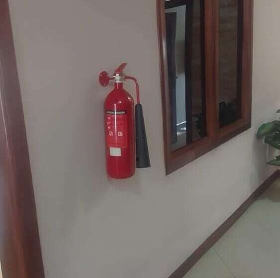 ペンション 247 Executive Lodge