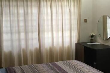پانسیون 247 Executive Lodge