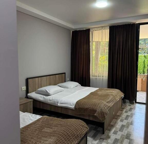 پانسیون Family Hotel 464