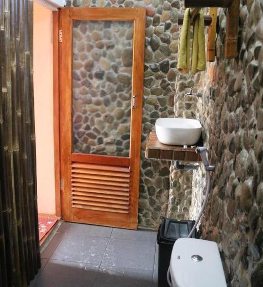 پانسیون Orangutans Guest House