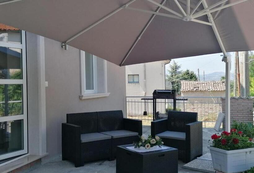 پانسیون Villa Elena