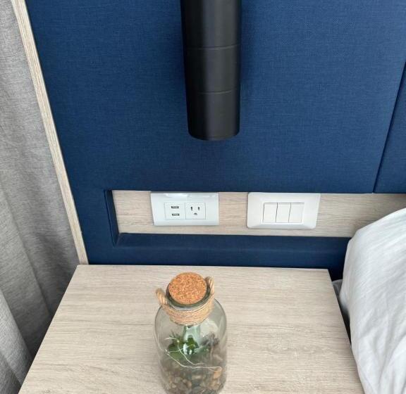 Suite Lujosa Con Jacuzzi Piso 14 Vista Al Mar