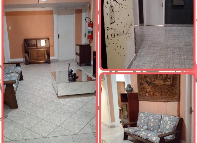 تختخواب و صبحانه Divisa Plaza