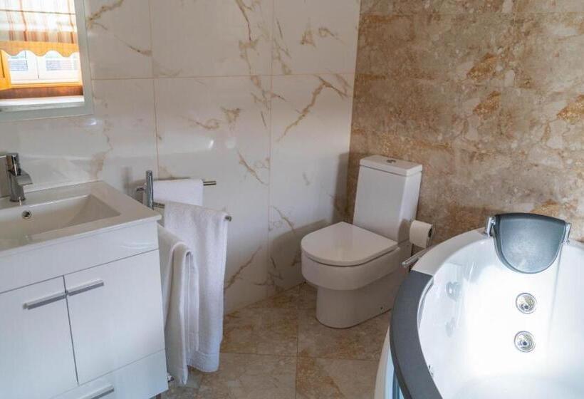 Bed and Breakfast Elegância & Carros